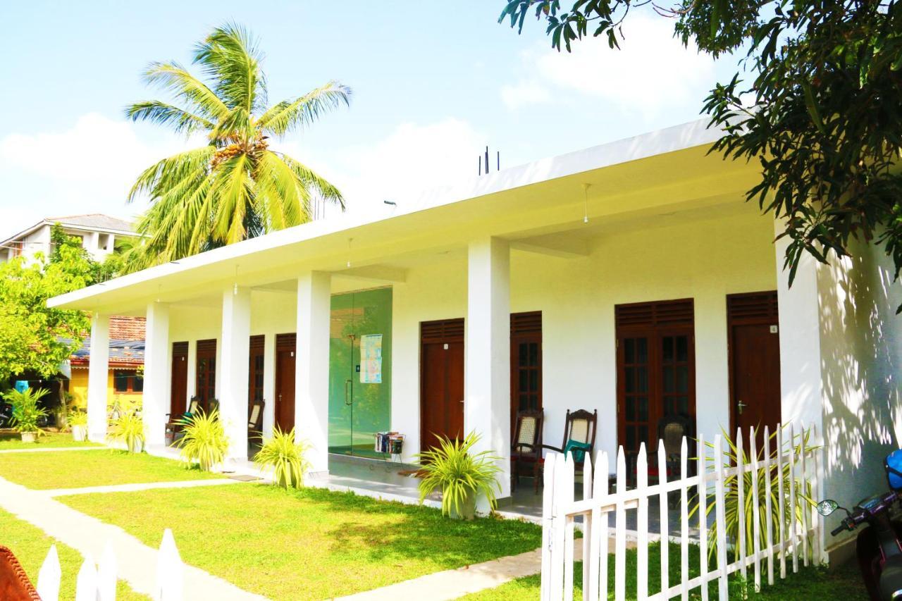 A&B Resort Negombo Kudapaduwa Bagian luar foto