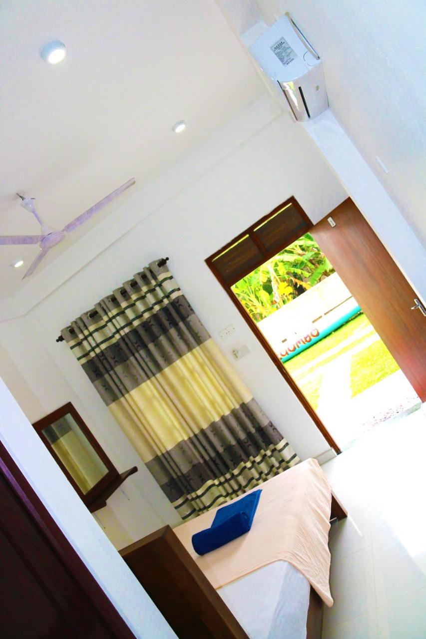 A&B Resort Negombo Kudapaduwa Bagian luar foto